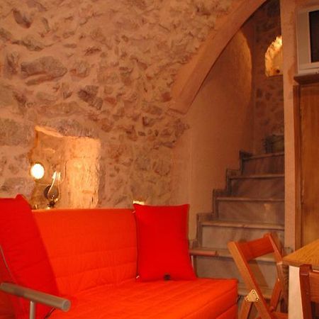 Stoneapartments, Γ Κωσταλοσ Και Σια Οε Авгонима Экстерьер фото
