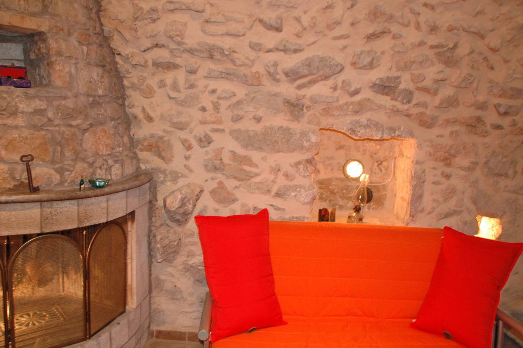 Stoneapartments, Γ Κωσταλοσ Και Σια Οε Авгонима Экстерьер фото