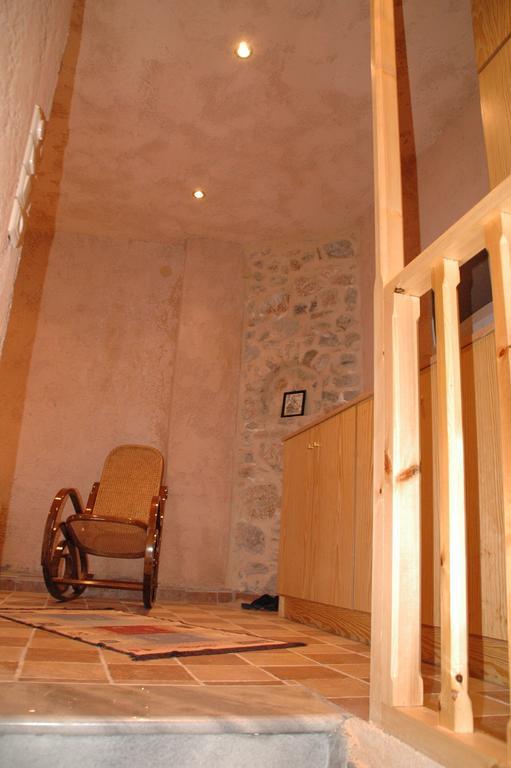 Stoneapartments, Γ Κωσταλοσ Και Σια Οε Авгонима Экстерьер фото