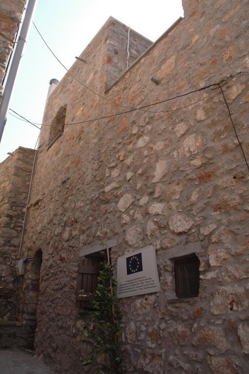Stoneapartments, Γ Κωσταλοσ Και Σια Οε Авгонима Экстерьер фото